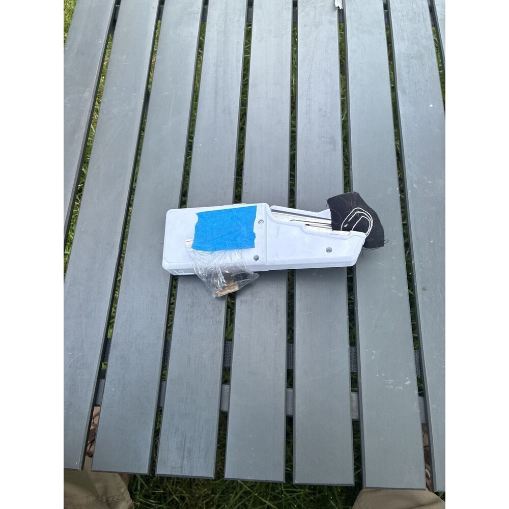 Handheld Portable Electric Sewing Machine - Picture 5 of 5